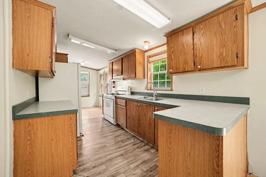 1717 W Townline 16 Road Garfield Township MI 48650