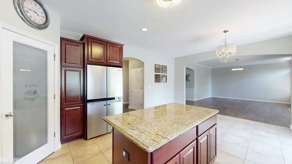 4308 Hawks Nest Road Shelby Charter Township MI 48317