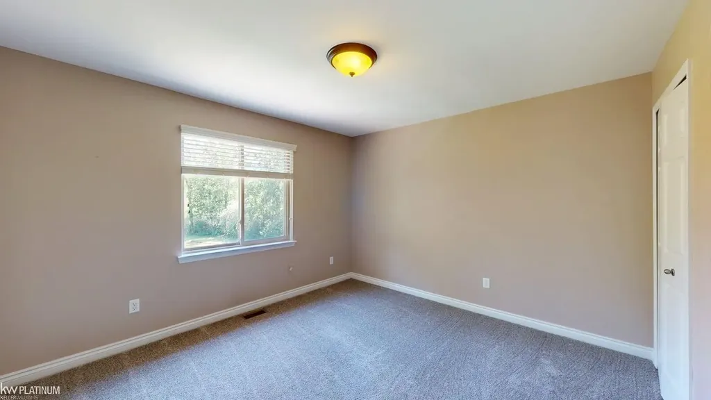 4308 Hawks Nest Road Shelby Charter Township MI 48317