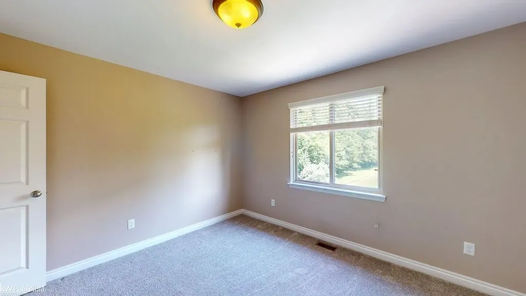 4308 Hawks Nest Road Shelby Charter Township MI 48317