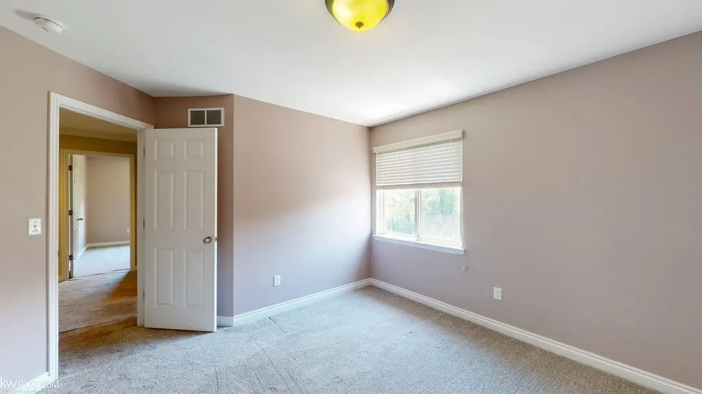 4308 Hawks Nest Road Shelby Charter Township MI 48317