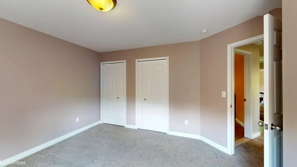 4308 Hawks Nest Road Shelby Charter Township MI 48317