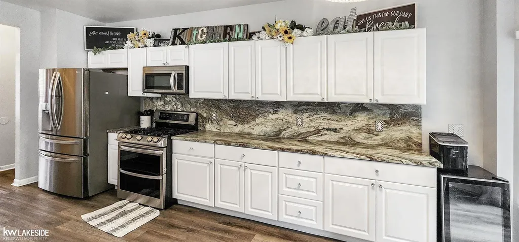 39025 Buckingham Drive Romulus City MI 48174