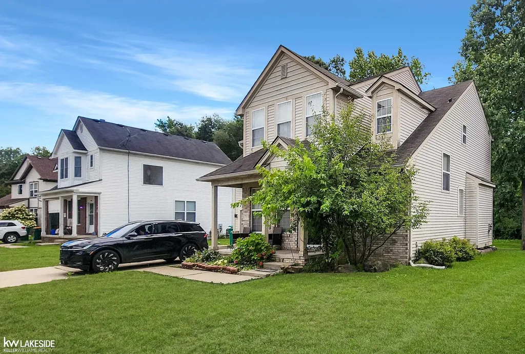 39025 Buckingham Drive Romulus City MI 48174