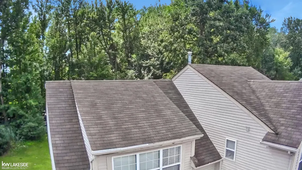 39025 Buckingham Drive Romulus City MI 48174