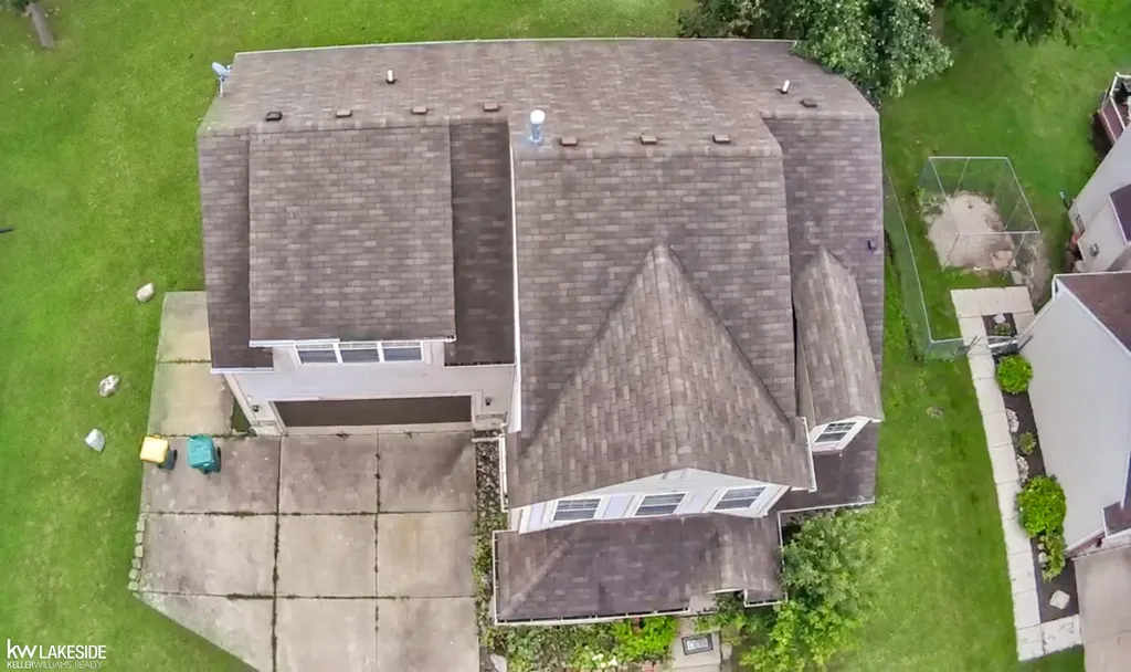 39025 Buckingham Drive Romulus City MI 48174