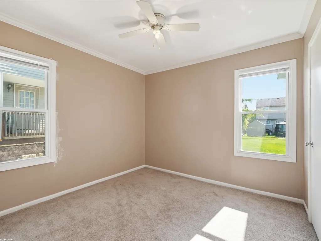 27320 Lawnwood Street Roseville City MI 48066