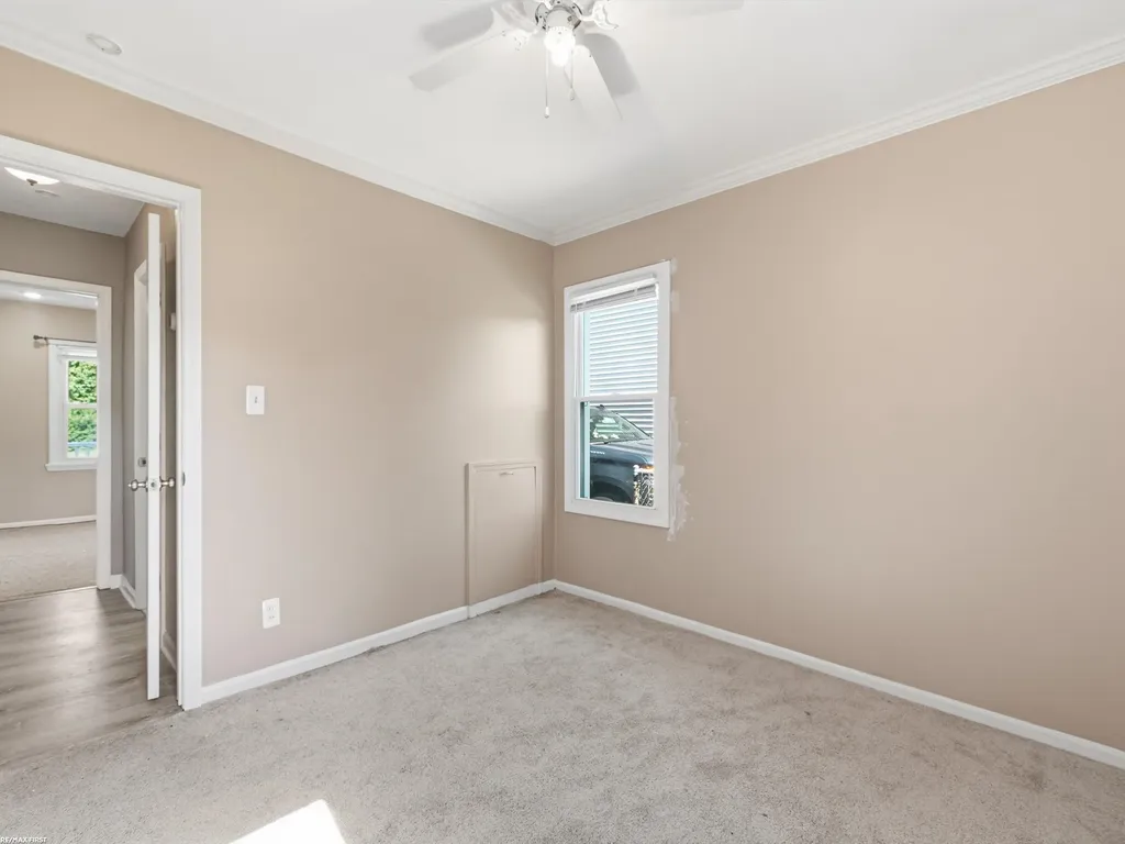 27320 Lawnwood Street Roseville City MI 48066