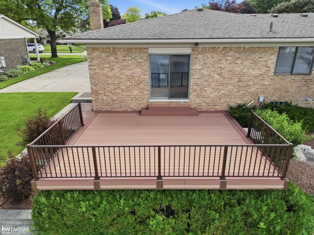 54416 Blue Cloud Drive Shelby Charter Township MI 48315