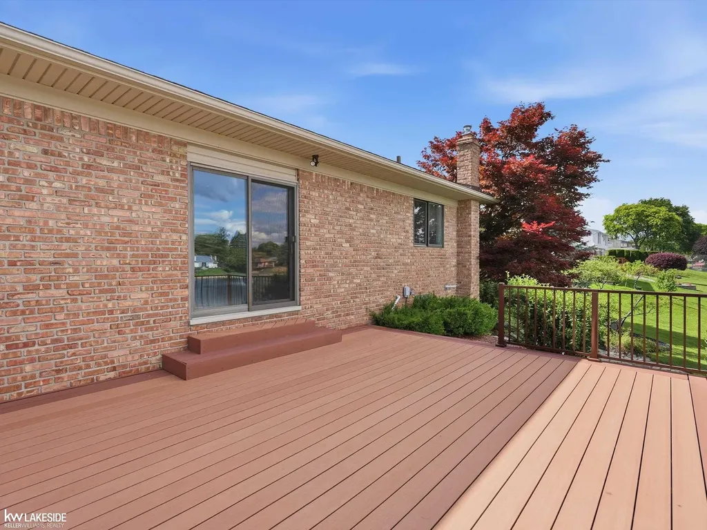 54416 Blue Cloud Drive Shelby Charter Township MI 48315