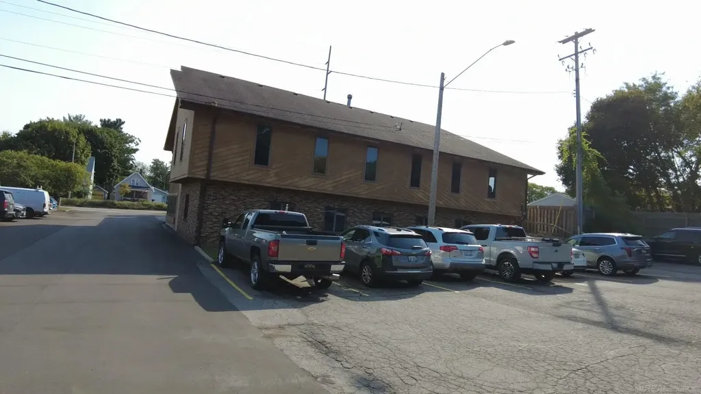 1808 Pennsylvania Avenue Lansing City MI 48910