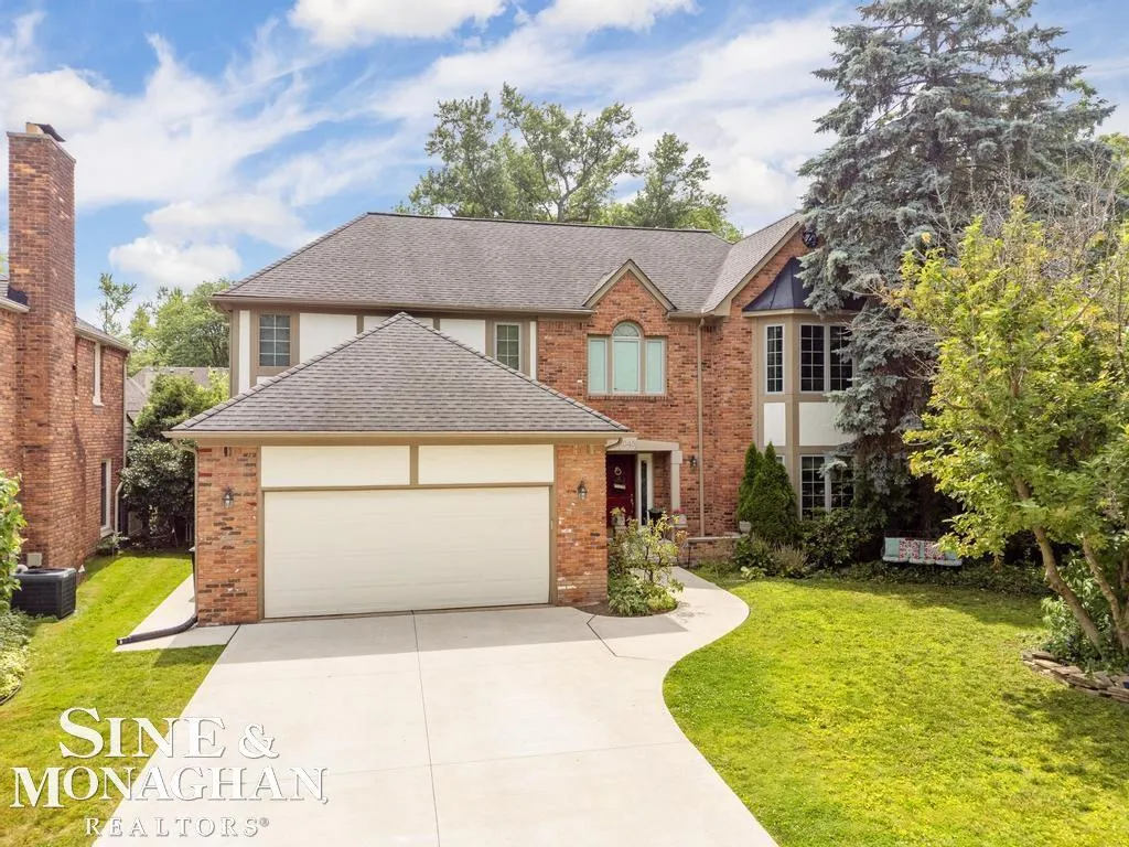 1045 Whittier Road Grosse Pointe Park City MI 48230
