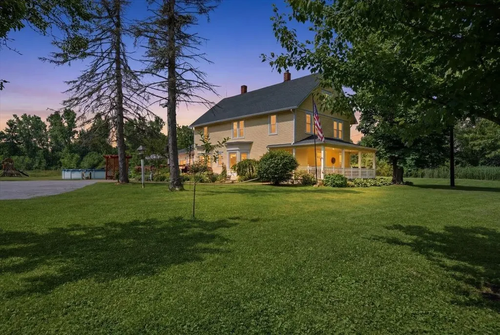 6171 Puttygut Road China Township MI 48054