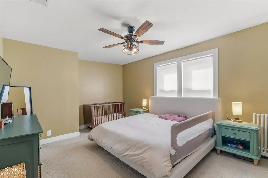 1025 Beaconsfield Avenue Grosse Pointe Park City MI 48230