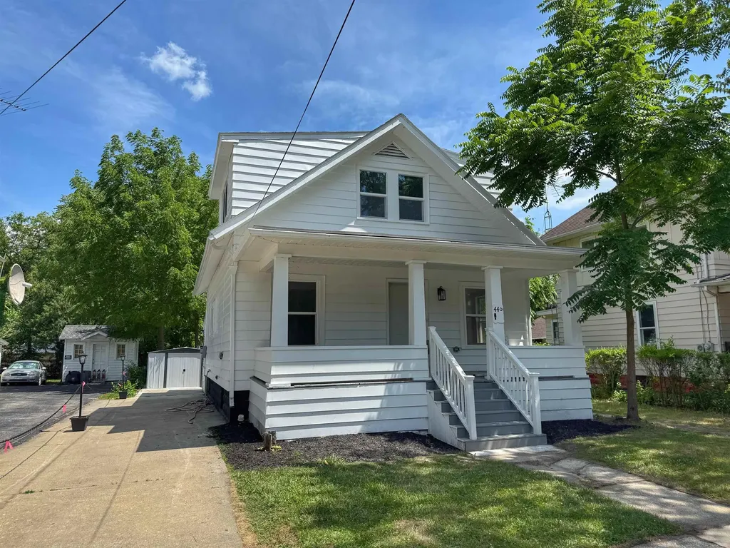 440 Sackett Avenue Monroe City MI 48162