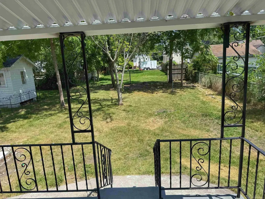 440 Sackett Avenue Monroe City MI 48162