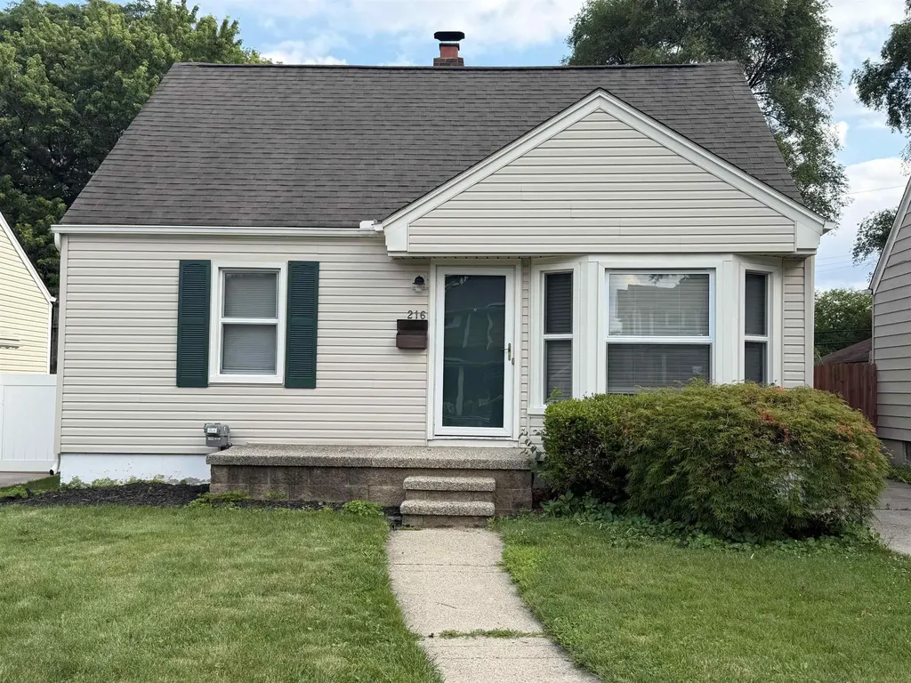 216 Linden Avenue Royal Oak City MI 48073