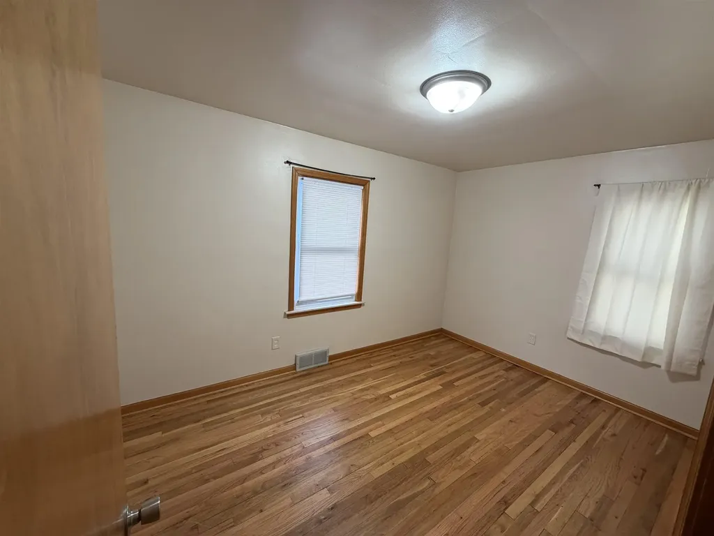 216 Linden Avenue Royal Oak City MI 48073