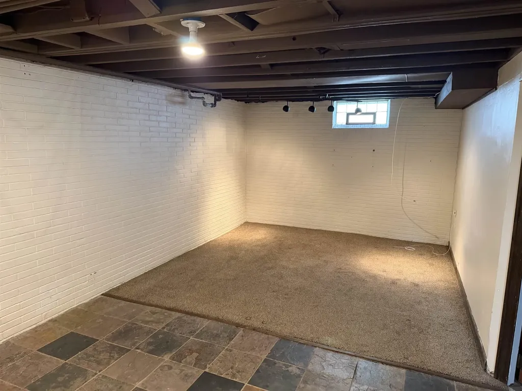 216 Linden Avenue Royal Oak City MI 48073