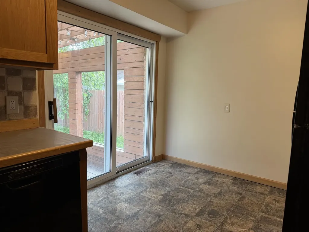 216 Linden Avenue Royal Oak City MI 48073