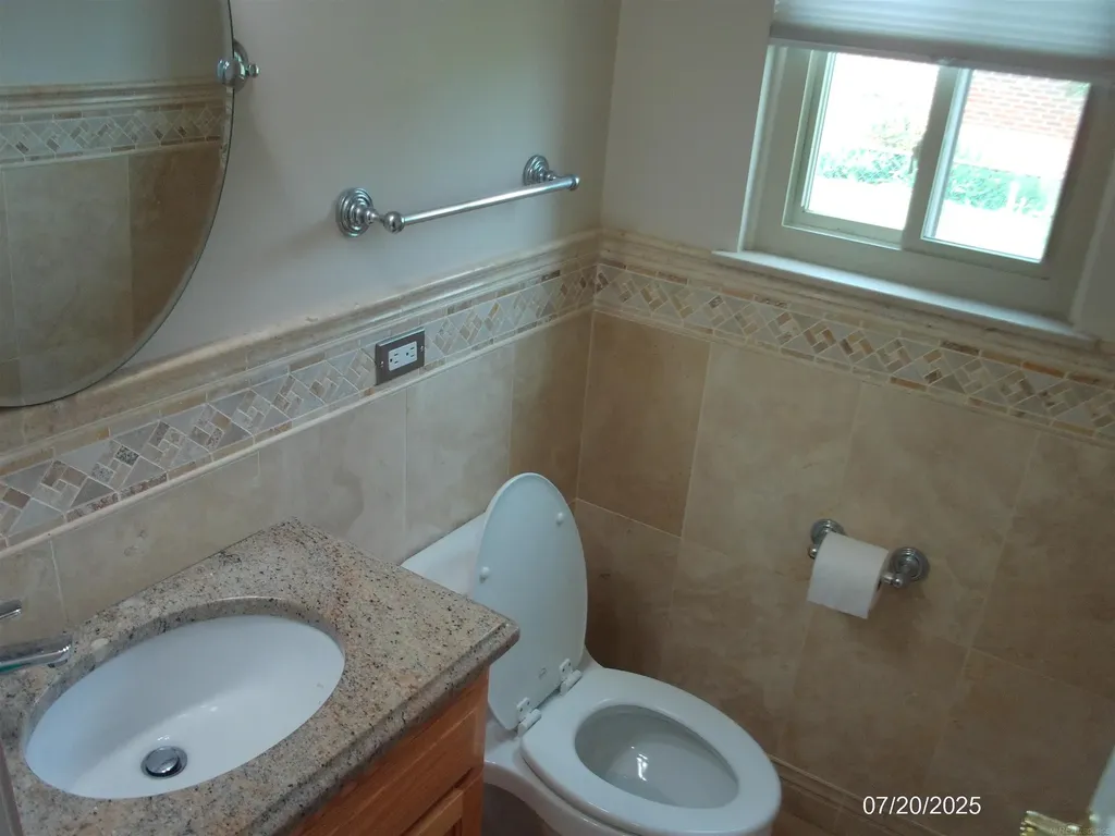 41223 Sesame Drive Sterling Heights City MI 48314