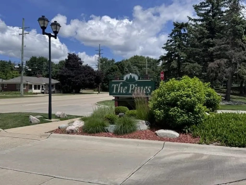 46839 Scotch Pine Lane Macomb Township MI 48042