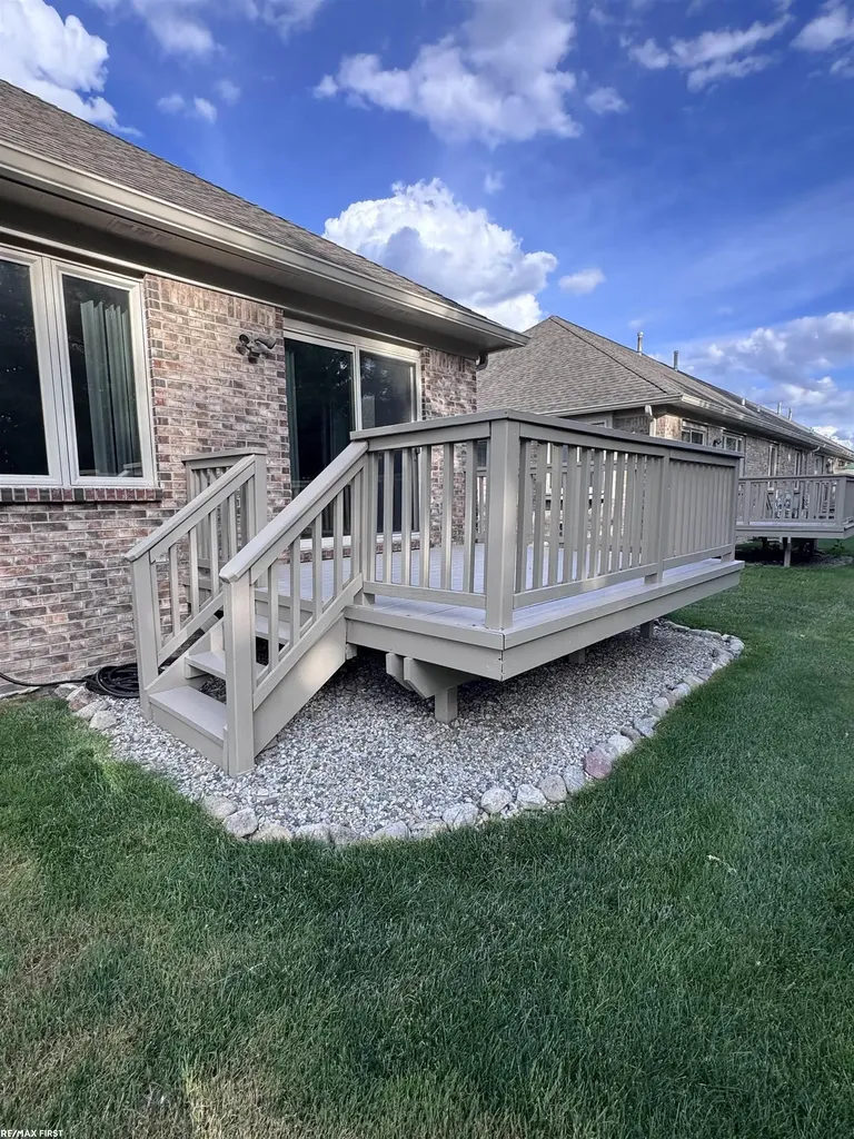 45871 Karam Drive Shelby Charter Township MI 48315