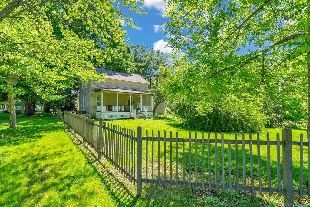 5699 Main Street Lexington Village MI 48450