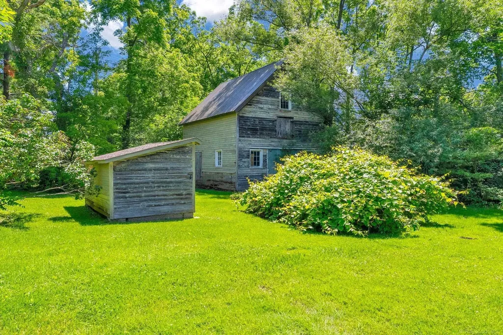 5699 Main Street Lexington Village MI 48450
