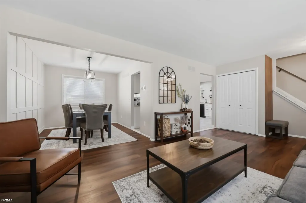 16313 Greenland Drive Macomb Township MI 48044