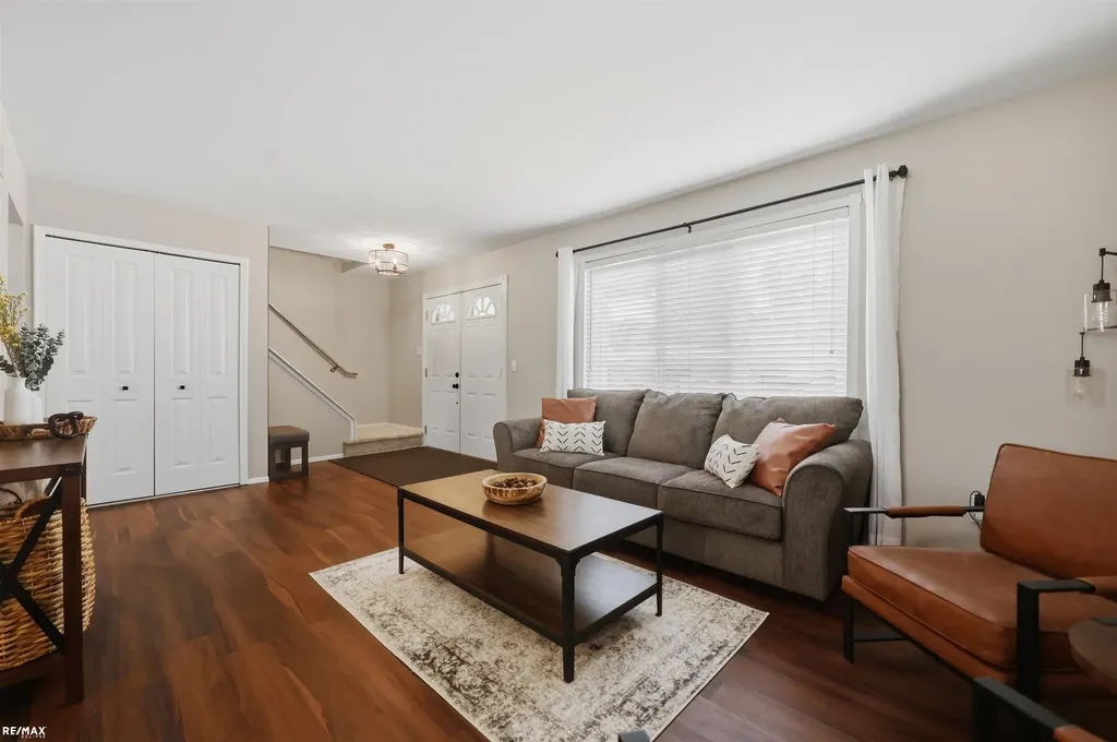 16313 Greenland Drive Macomb Township MI 48044