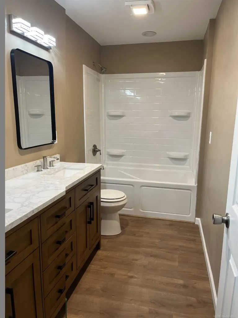 1120 Capac Road Berlin Township MI 48002