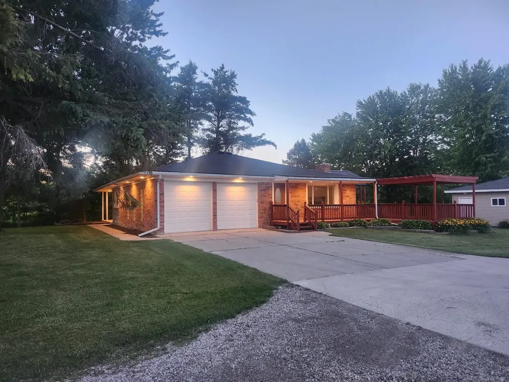 1120 Capac Road Berlin Township MI 48002