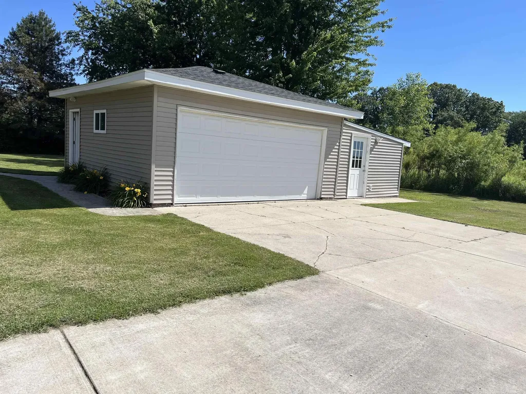 1120 Capac Road Berlin Township MI 48002