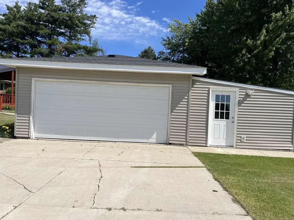 1120 Capac Road Berlin Township MI 48002