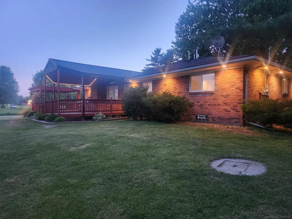 1120 Capac Road Berlin Township MI 48002