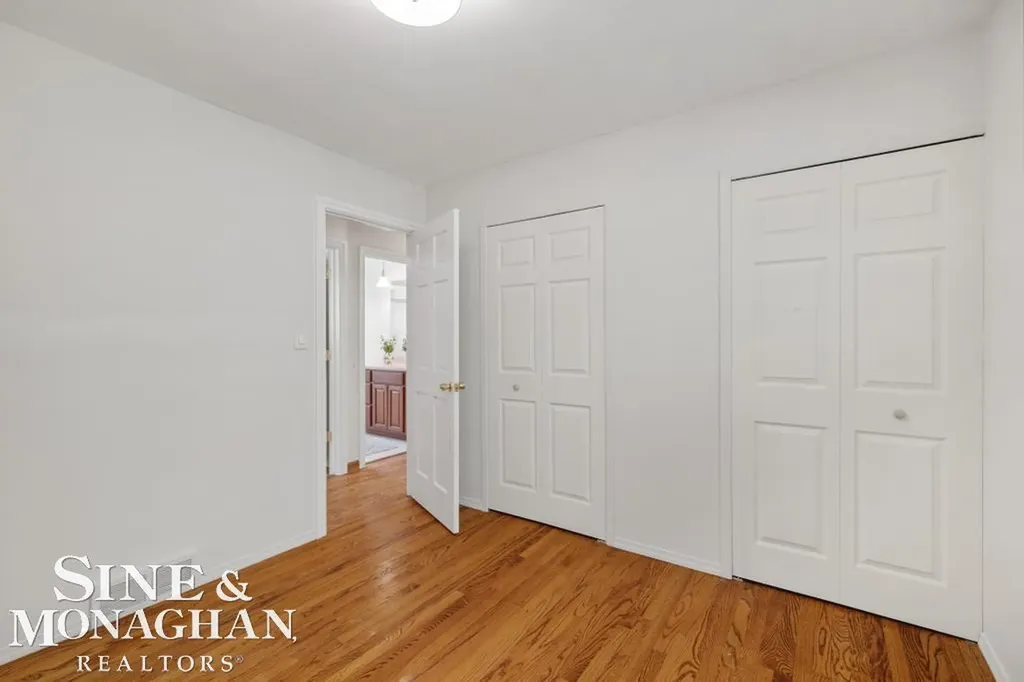 32430 Gloede Drive Warren City MI 48088