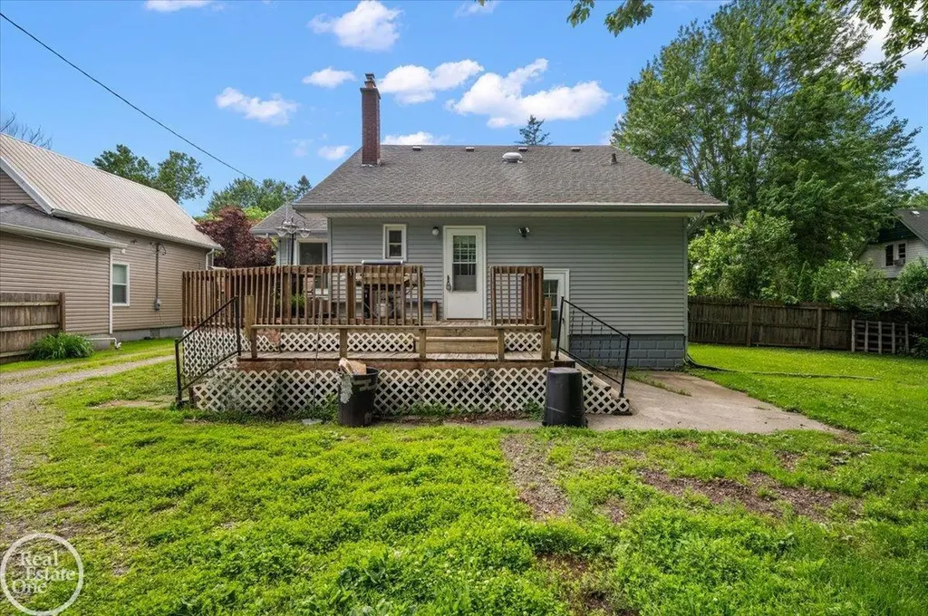 3453 Palms Road Casco Township MI 48064