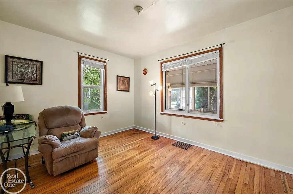 3453 Palms Road Casco Township MI 48064