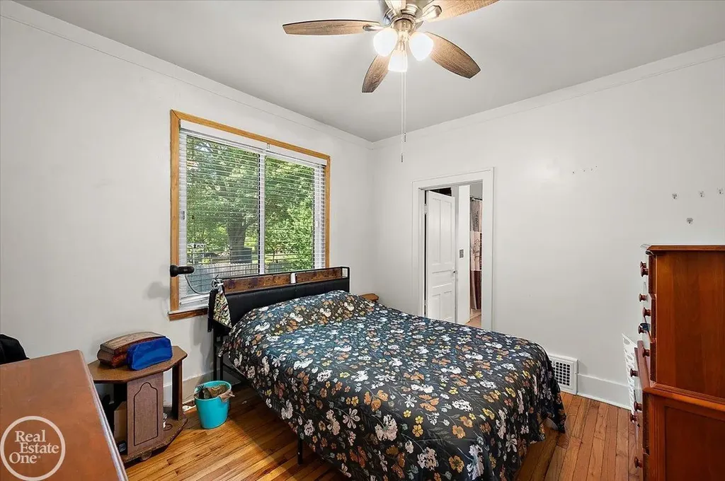 3453 Palms Road Casco Township MI 48064