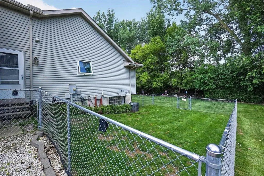 1433 Newcastle Drive Davison Township MI 48423