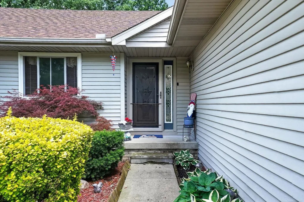 1433 Newcastle Drive Davison Township MI 48423