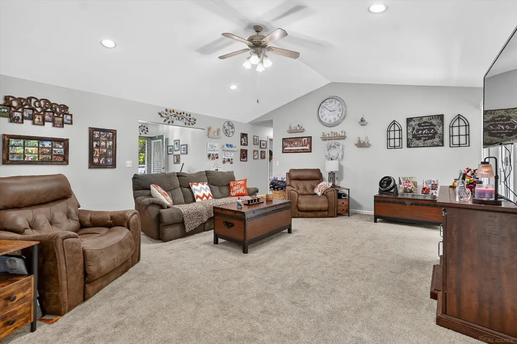 1433 Newcastle Drive Davison Township MI 48423