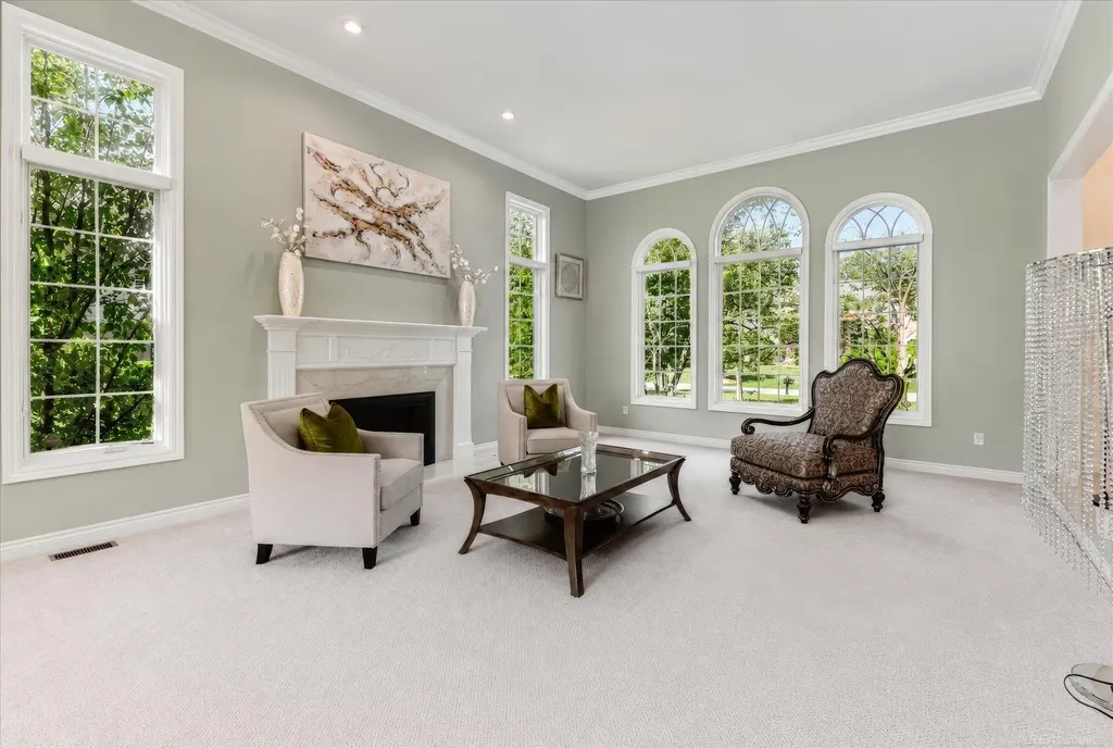 5539 Carrollton Court Oakland Charter Township MI 48306