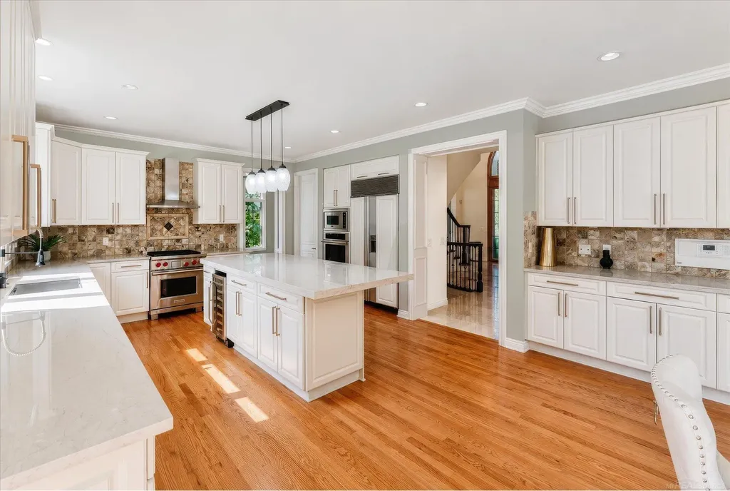 5539 Carrollton Court Oakland Charter Township MI 48306