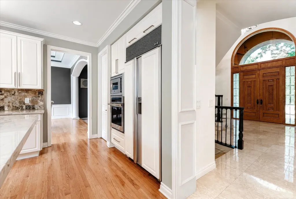 5539 Carrollton Court Oakland Charter Township MI 48306