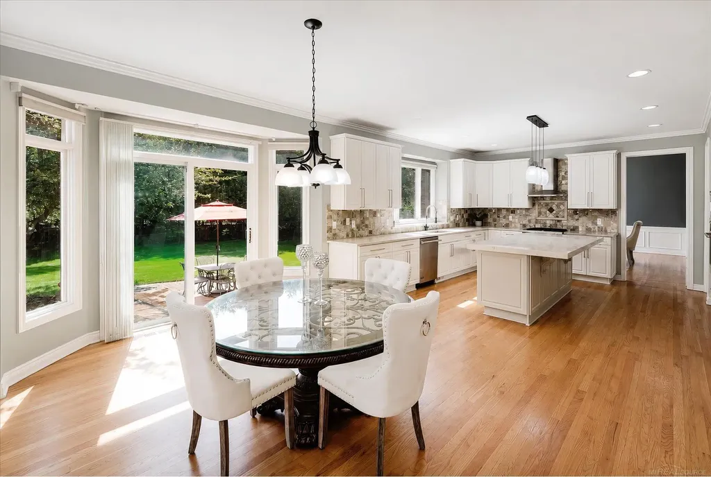 5539 Carrollton Court Oakland Charter Township MI 48306