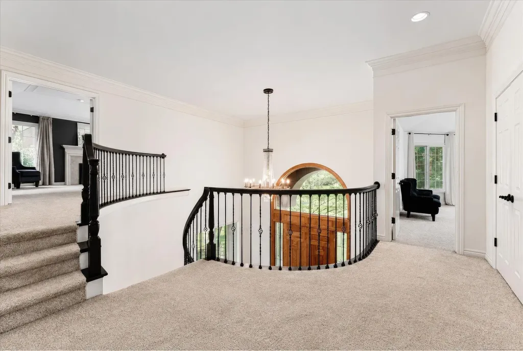 5539 Carrollton Court Oakland Charter Township MI 48306