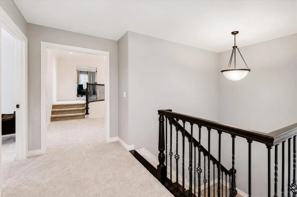5539 Carrollton Court Oakland Charter Township MI 48306