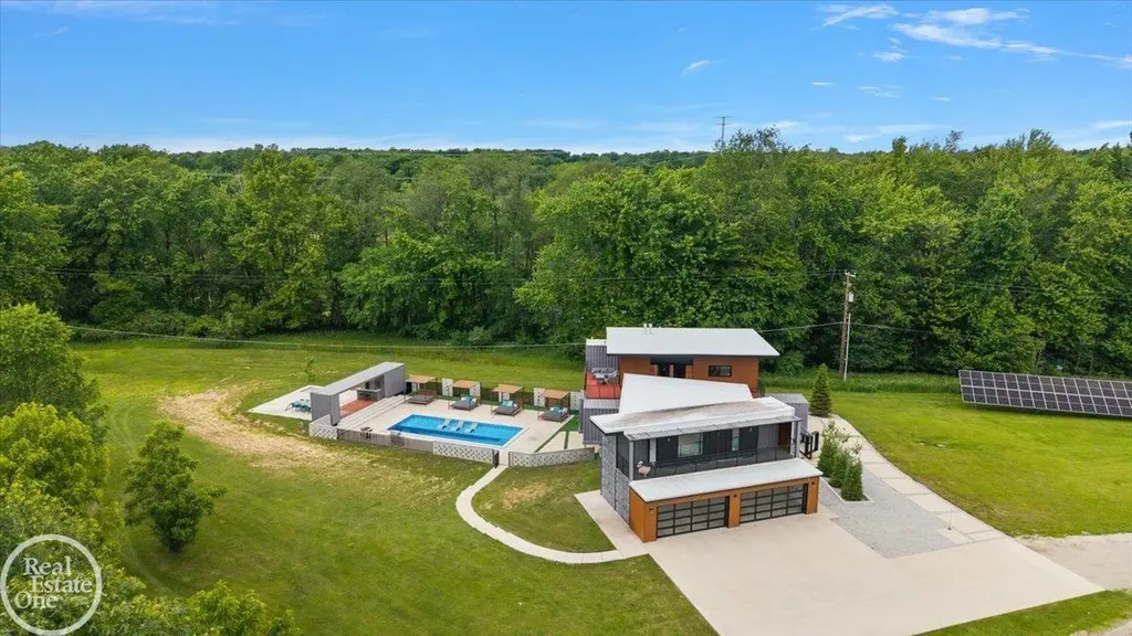 850 Frick Road Addison Township MI 48367